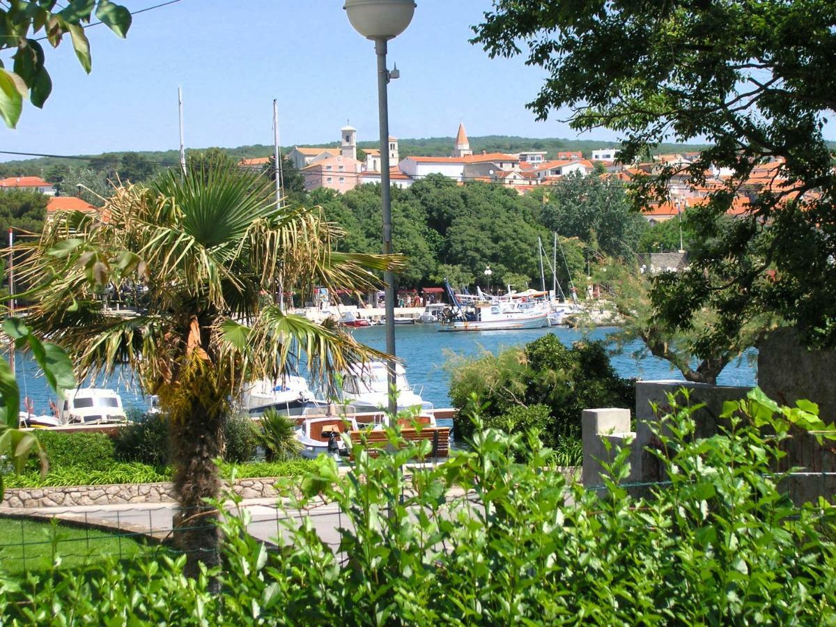 Apartment Danilo Krk Town Εξωτερικό φωτογραφία